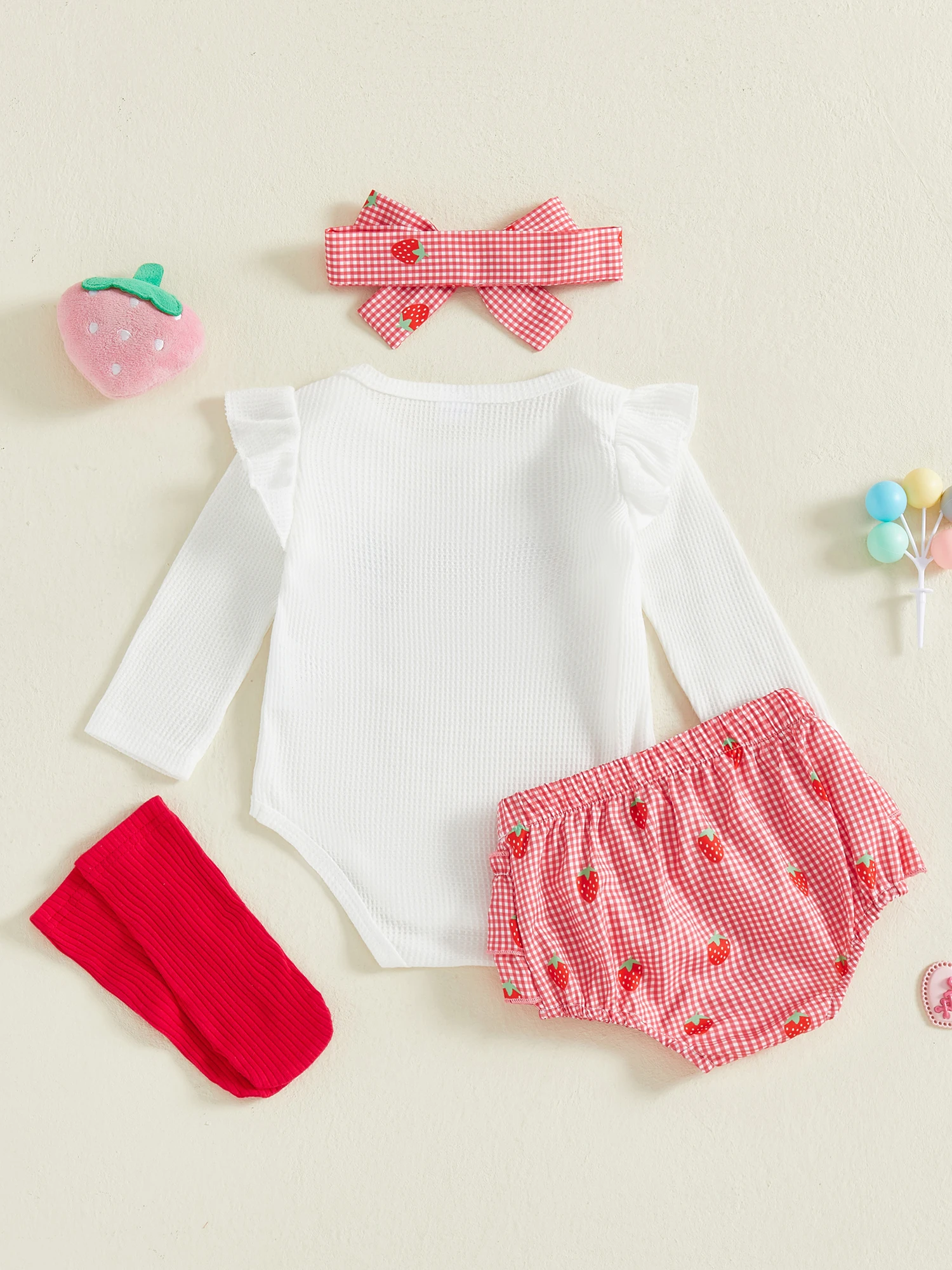

Очаровательный осенний ансамбль для маленьких девочек, комбинезон с вышивкой клубники, клетчатые шорты, повязка на голову с бантом, длинные носки - комплект из 5 предметов