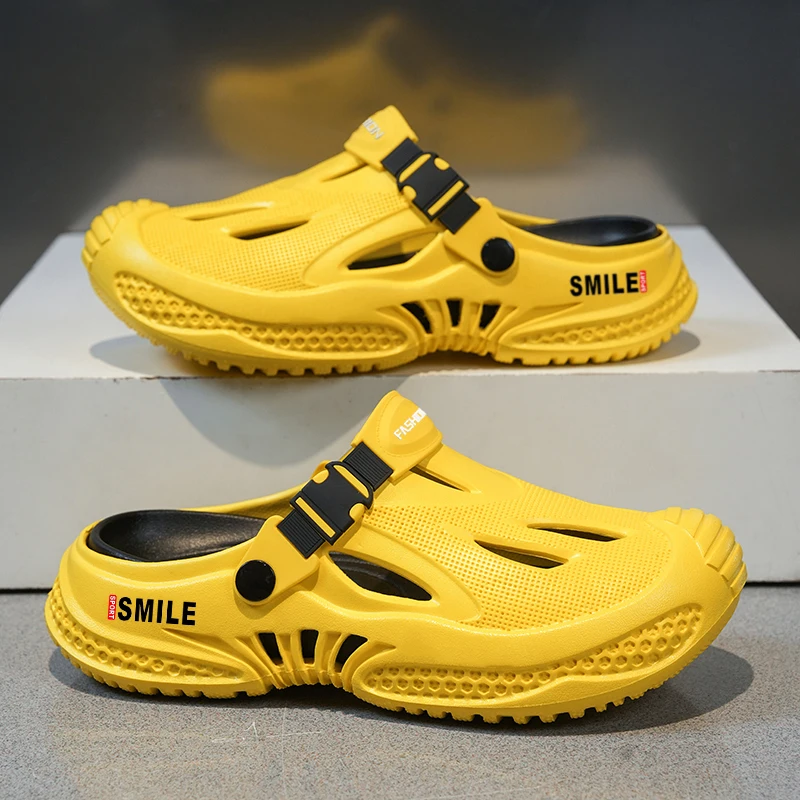 

Summer New Men's Beach Clogs Outdoor Sandals Comfortable Slippers EVA Slides Men Casual Garden Shoes Male Women Beach Slippers