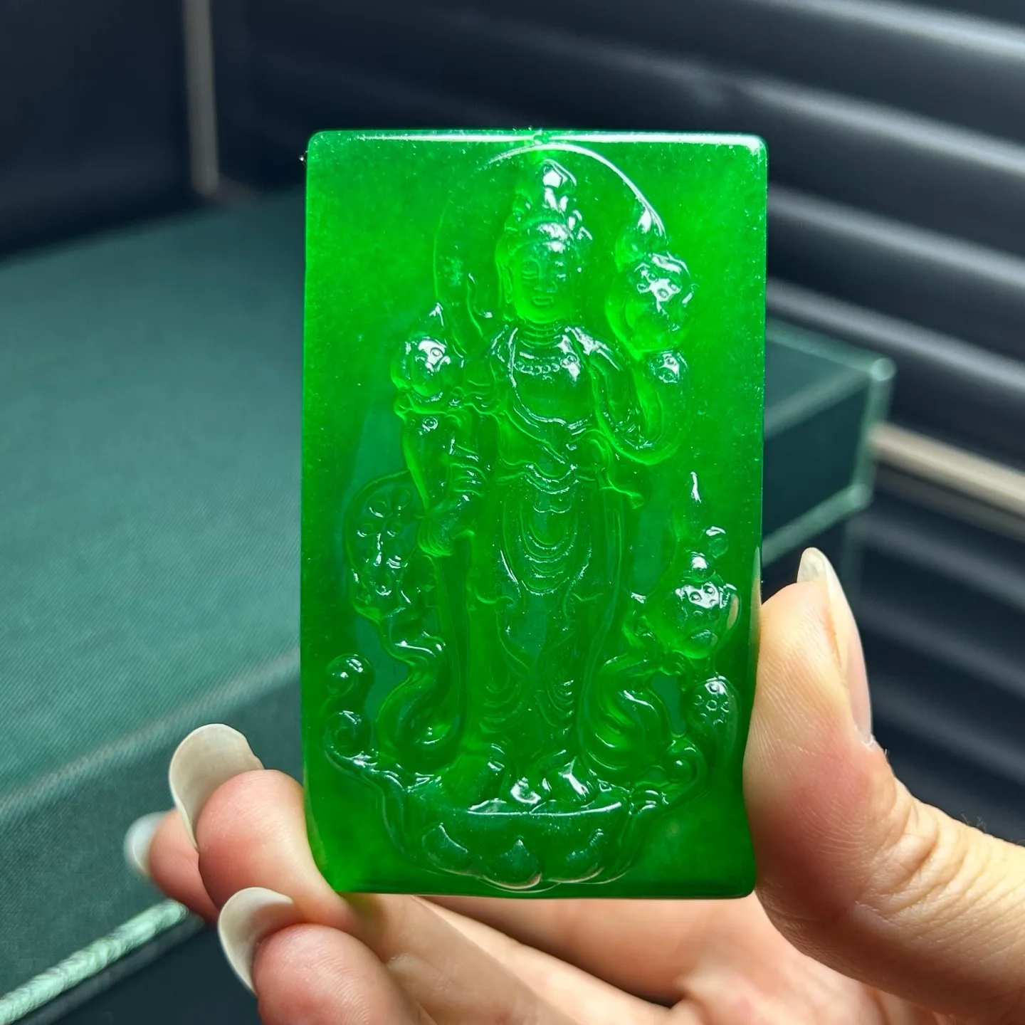 Real Natural High Ice Green Burme Jade Jadeite amulet Kwan-Yin Pendant&Necklace