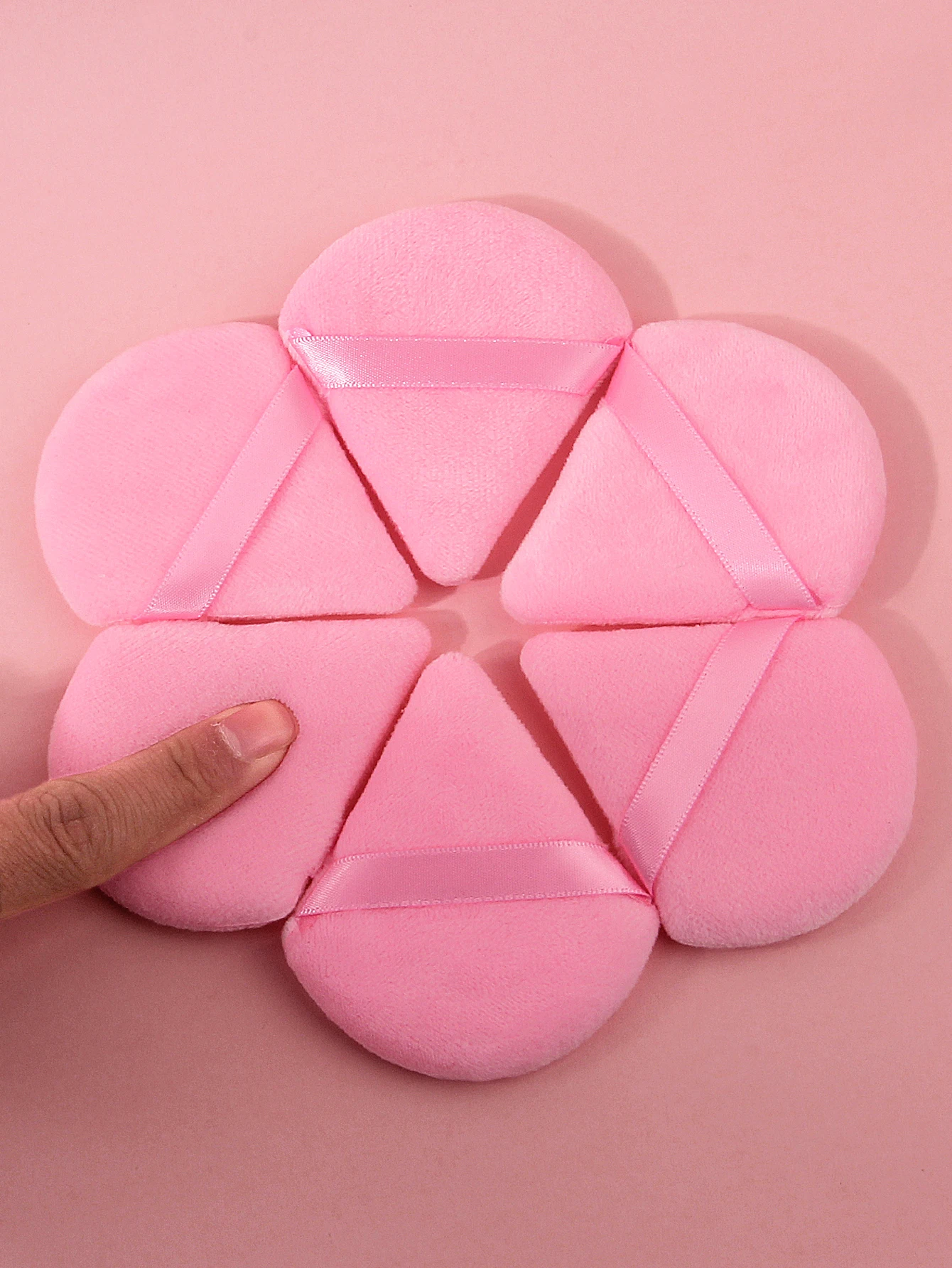 Conjunto de sopro de pó de 15 unidades - Esponja triangular reunida para pó solto/prensado, aplicadores ultrassom macios para rosto e olhos