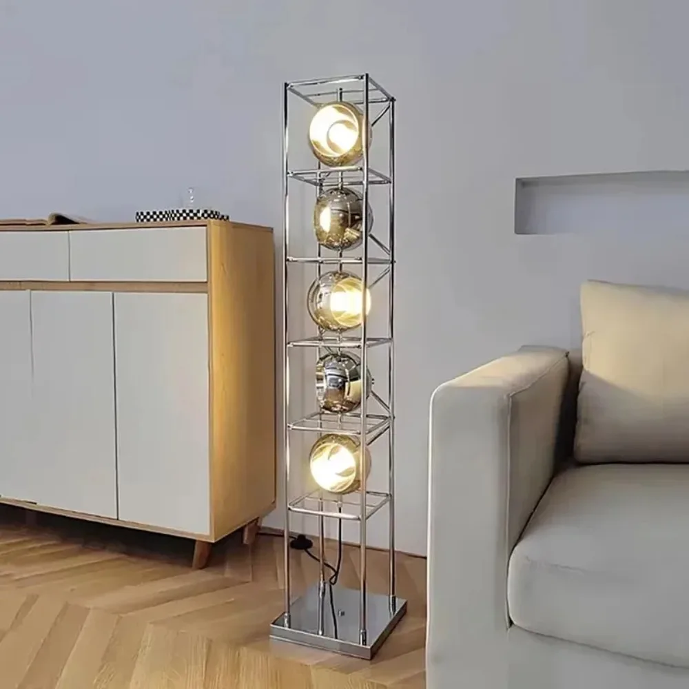 Creative Bauhaus LED Metal Floor Lamp Modern Metal Chrome Floor Lamp for Living Room Bedroom Villa Art Corner Standing Lamp