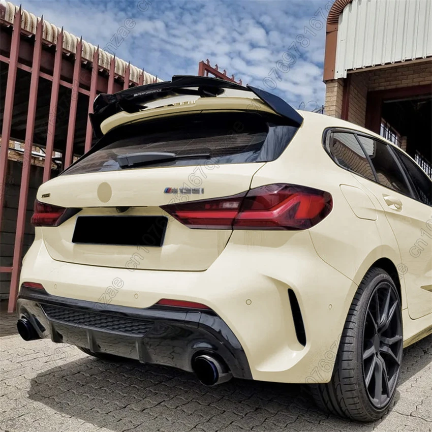 أجنحة السقف الخلفي على طراز ماكستون لسيارات BMW F40 M135i M-Performance 2019 2020 2021 2022 2023 2024 ضبط مظهر أسود/كربوني لامع