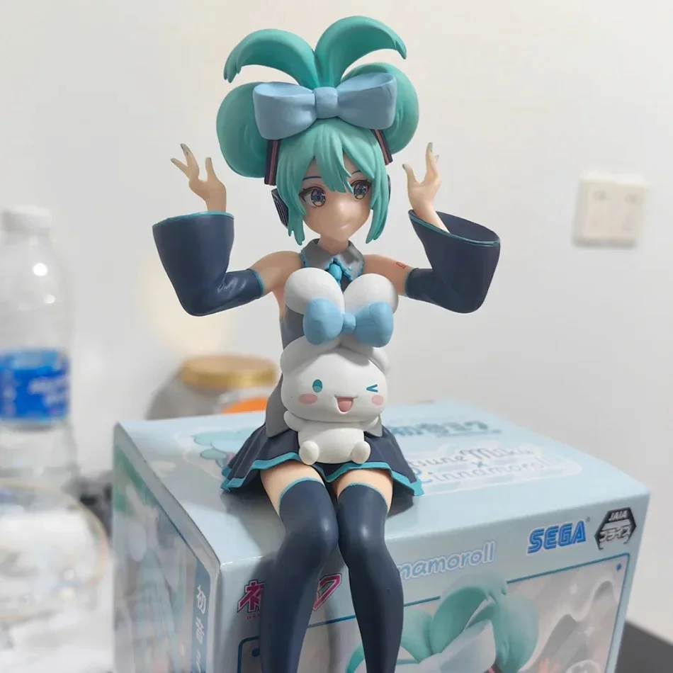 21CM Anime Collaboration Figure - Hatsune Miku X Cinnamoroll Collectible Model Decorative Gift for Children Birthday view 6