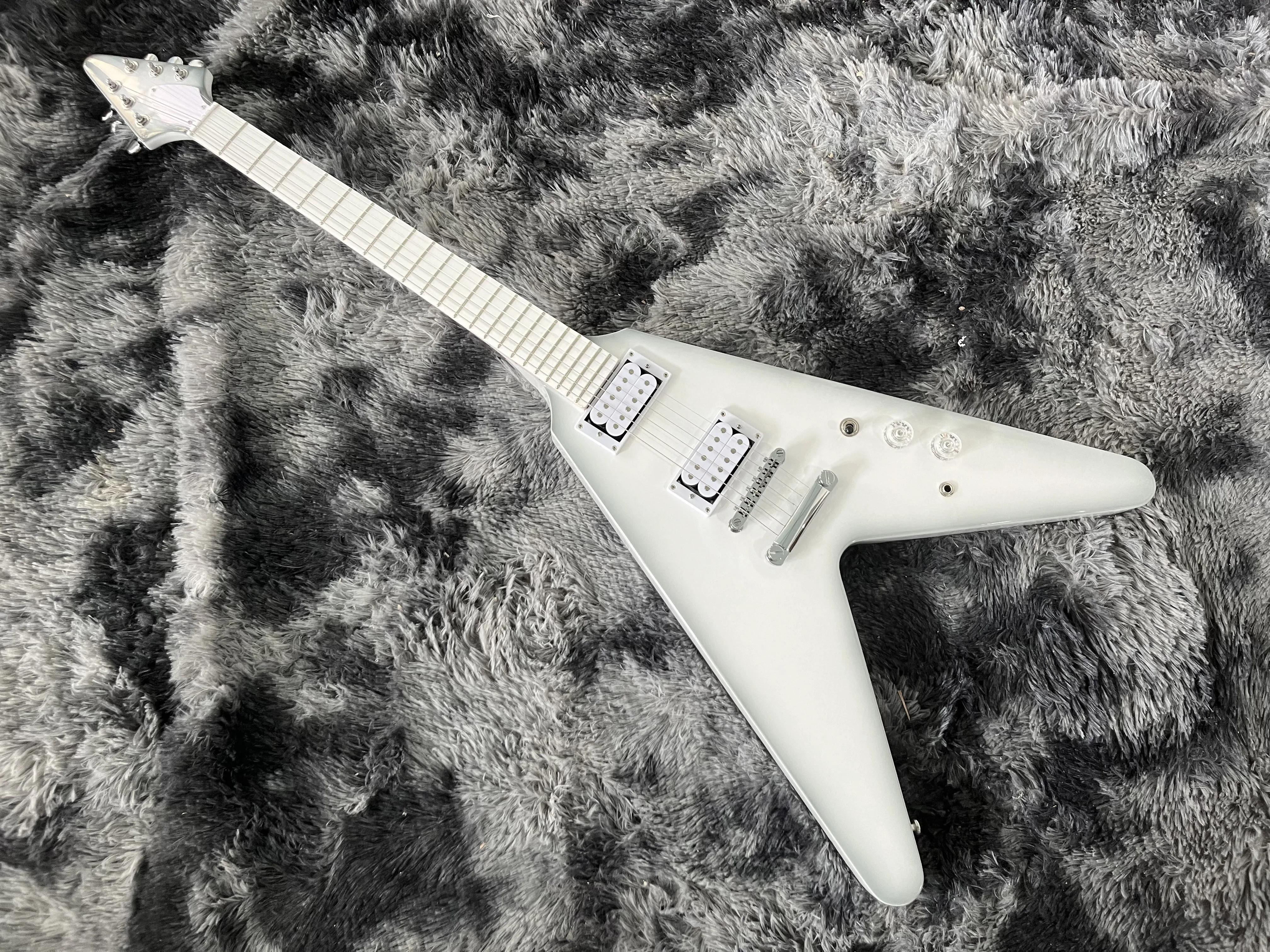 Chinese OEM Electric Guitar White Color Flying V Style Chrome Hardware