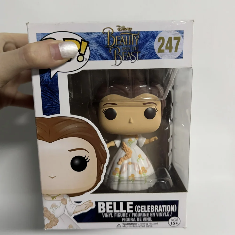 Nuevos Funkos de Disney La Bella y la Bestia Bella (Celebración) # 247 Pops Figuras de Acción de Vinilo, Juguetes, Muñecos, Regalos para Niños