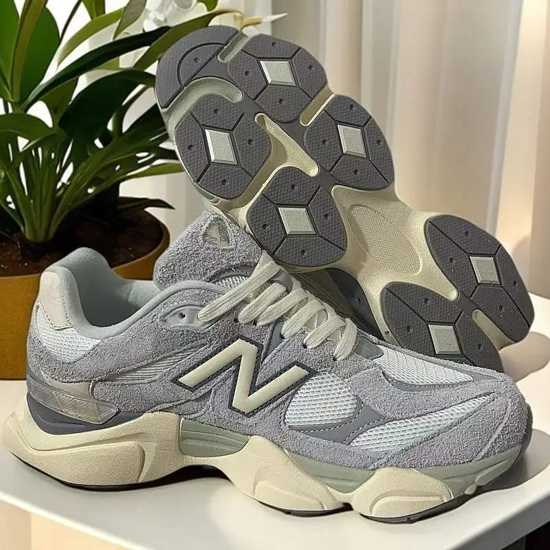 Item de moda: Novos tênis esportivos respiráveis com cabeça de bala