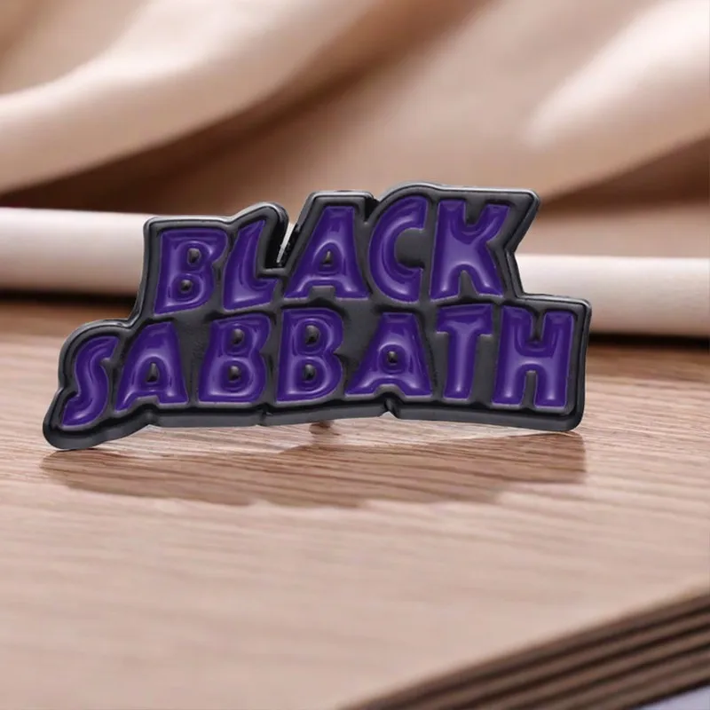 المعادن الثقيلة روك باند سلسلة الإنجليزية الأبجدية شارة شارة معدنية عالمية العصرية كل مباراة سترة قبعة وشاح الملحقات بروش