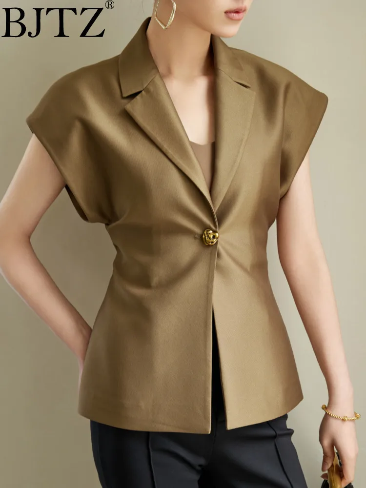 

BJTZ Texture Fabric Large Gold Button Silhouette Waist Cinching Temperament Blazer Vest Summer Thin Design 2025 New