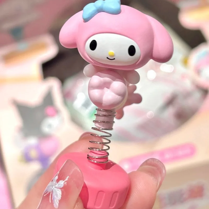 18szt Miniso Sanrio Dream Shaking Series Kuromi Cinnamoroll Pom Pom Purin Hellokitty Melody Little Twin Star Figurka anime Zabawka