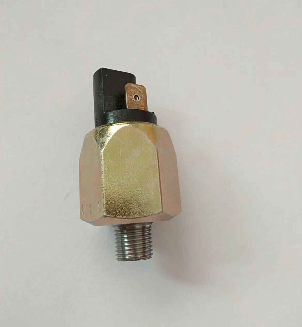 Forklift spare parts brake pressure switch for Jungheinrich forklifts EFG216, EFG320 OEM 51054451