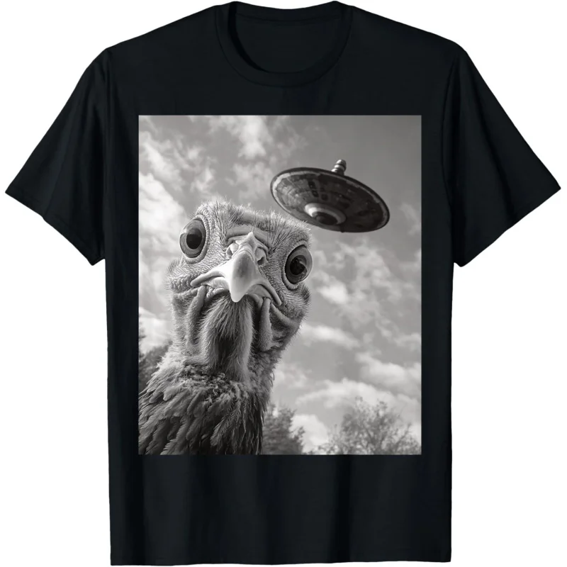 Men's and Women's Sports and Leisure New Fashion Short sleeved Funny Turkey Selfie UFO Thanksgiving Black Top Gift T-shirt