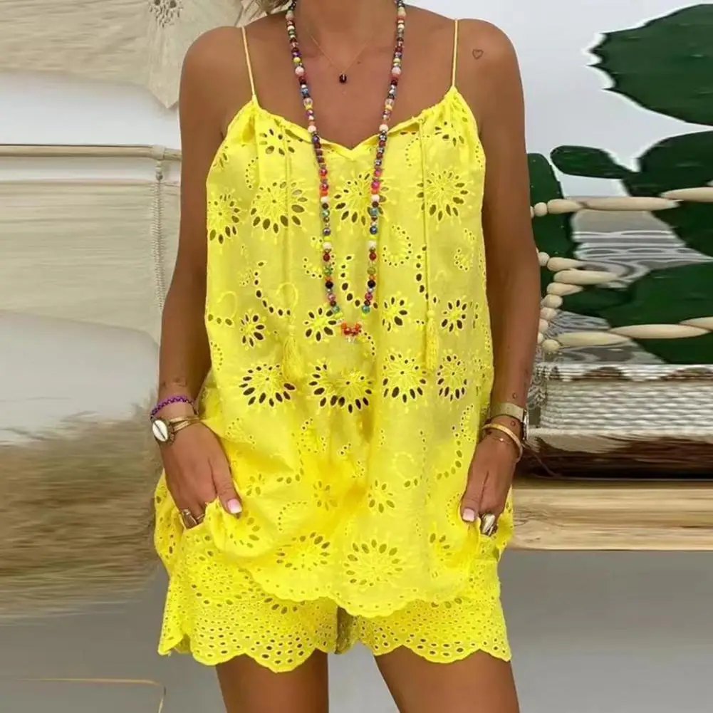 2Pcs/Set Chic Summer Outfit Drawstring Tassel Dressing Up Pockets Sling Vest Top Wide Leg Shorts Set