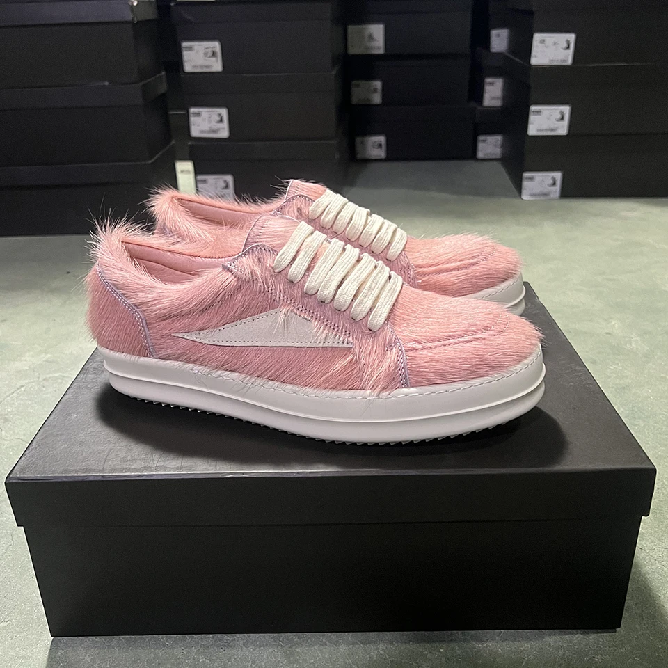 

Men Pink Horse Hair Low Top Platform Sneakers Gothic Street Ro Lace Up Luxury Casual Shoes Punk Thick Sole Skate Footwear Women