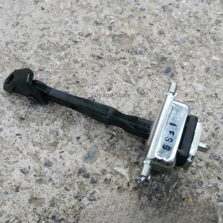 

Suitable for sontat, Chery Tiggo, left and right front and rear door limiter tie rod connecting rod original accessories