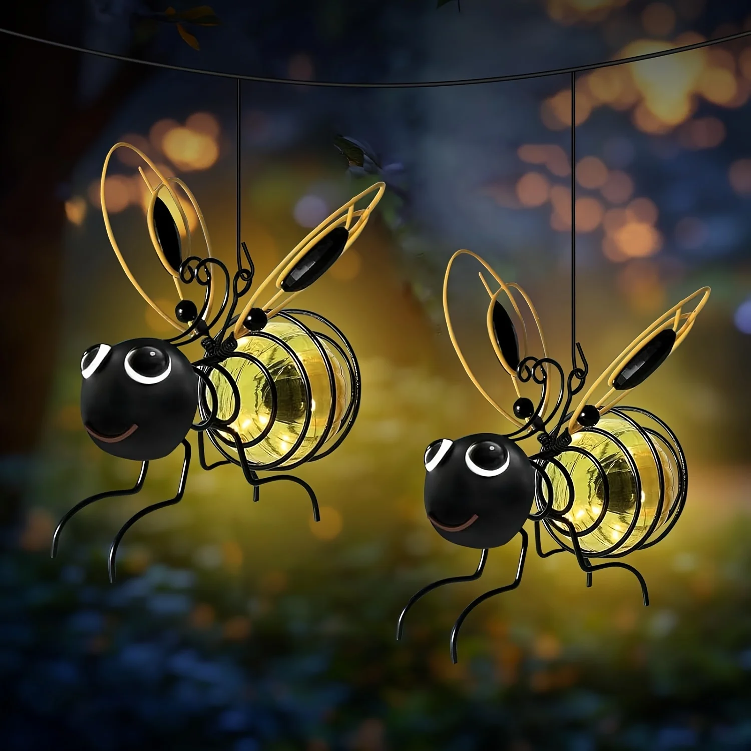 Solar Iron Bee Statue Lights Outdoor Waterproof Hanging Tree Ornaments for Fence Yard Courtyard Garden Art Christmas Decor