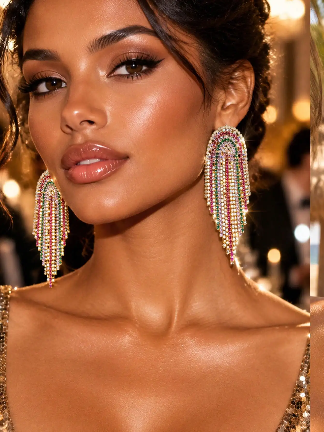 Bunte Strass-Ohrringe mit langen Quasten für Damen, glitzernde Regenbogen-Kristall-Fransen-Ohrringe als Statement-Accessoire für Party und Club – Detail 5