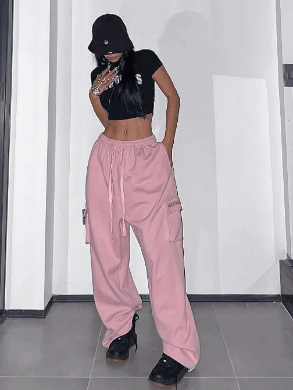 Pantaloni a gamba larga retrò in stile sportivo con personalità della moda hip-hop da strada allentata in tinta unita europea e americana