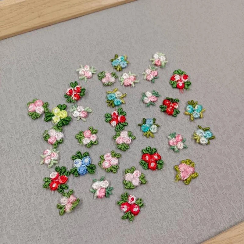 50Pcs Red Green Blue Embroidered Floral Lace Patches Sewing Supplies Repair 2CM Wide