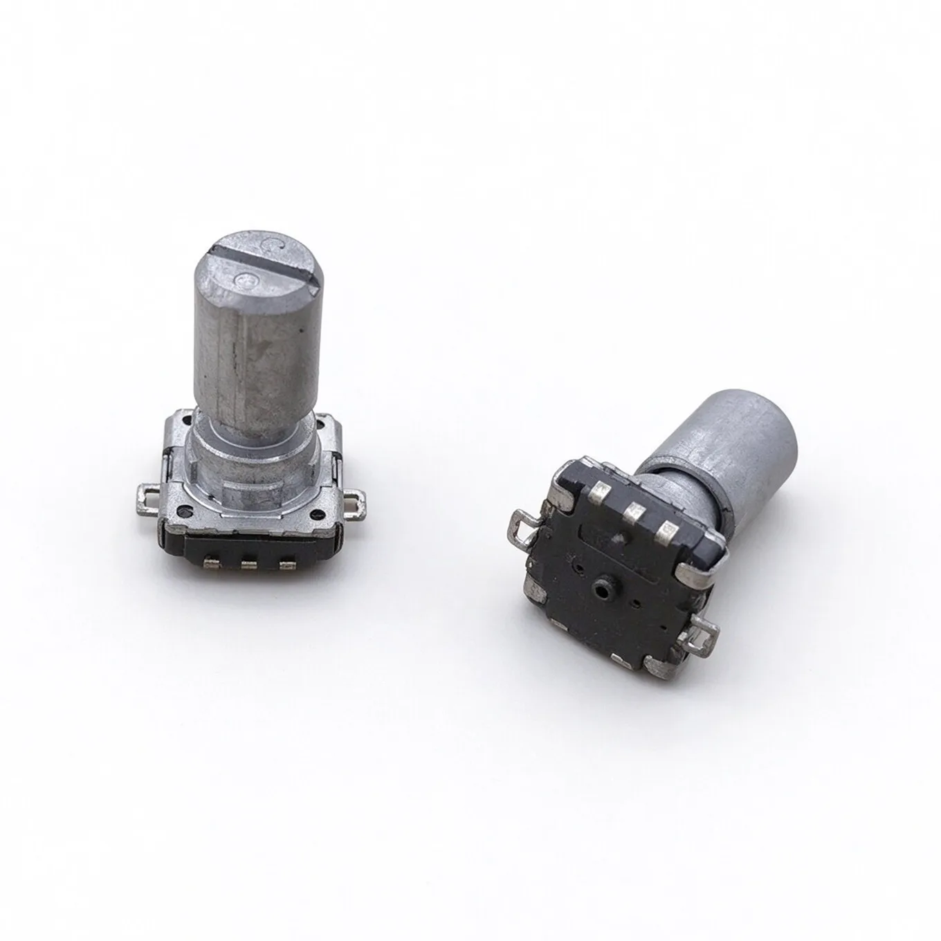 Original New 100% SMD Encoder With Press Switch EC11 Step 32-Points
