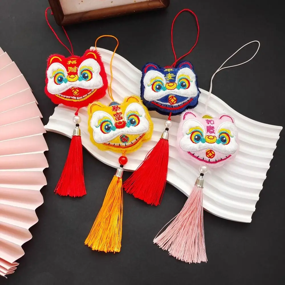 Chinese Style Lion Dance Tassels Pendant Year of Horse Awakened Lion Lion Dance Keychain Traditional Lucky Horse Mascot Girls