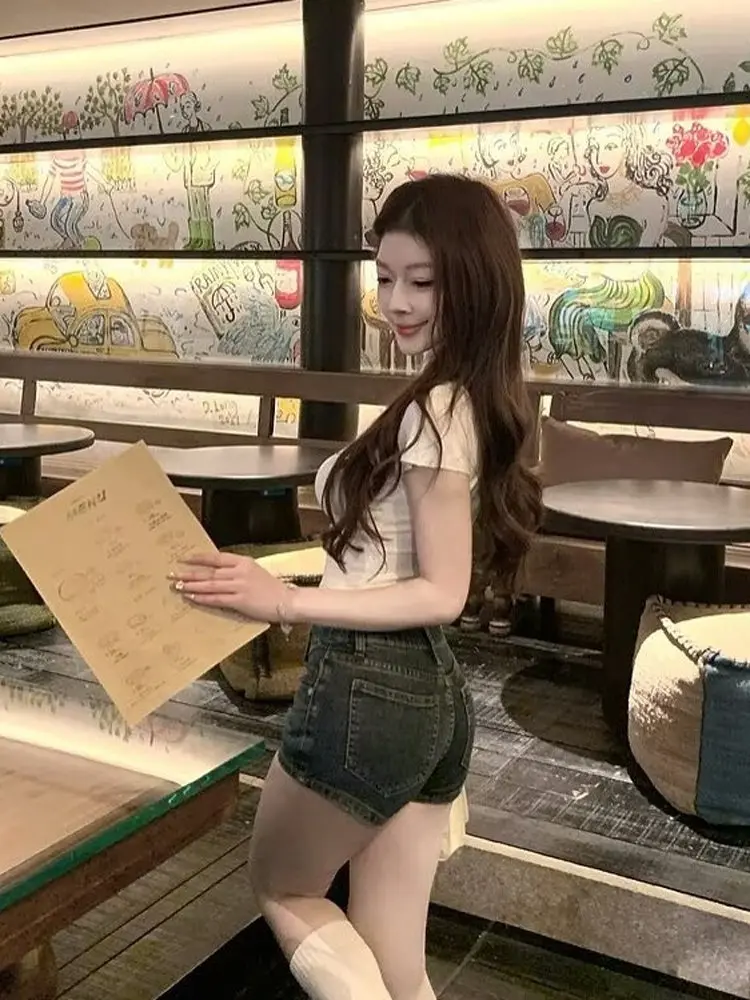 

American Style Low Waist Denim Shorts Women's Small Size Tight Fit Three-quarter Length Elastic Casual Butt-lifting Hot Pants...
