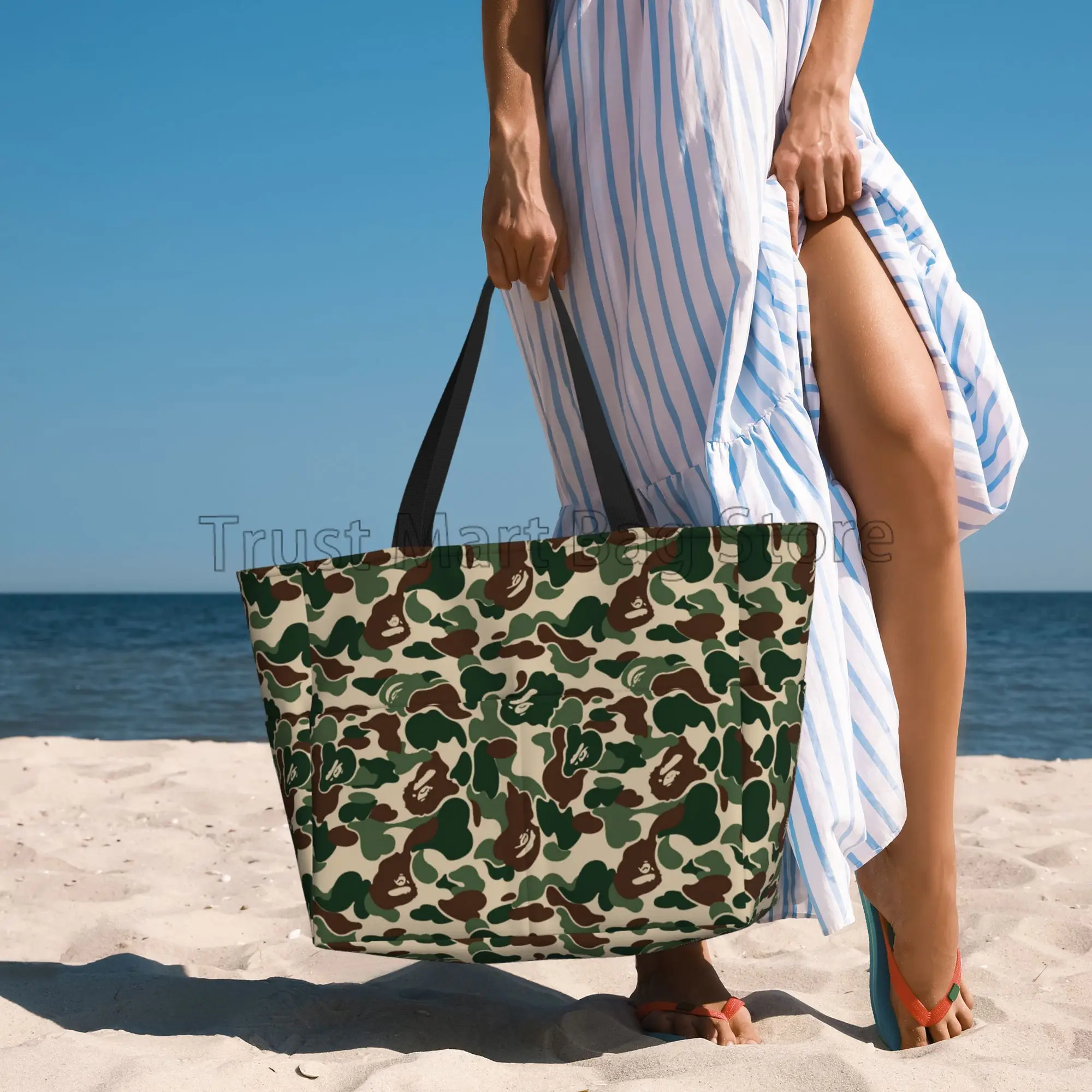 Green Camouflage Camo Large Waterproof Beach Bag for Women Sandproof Pool Tote Bag Reusable Handbags for Travel Vacation Swim