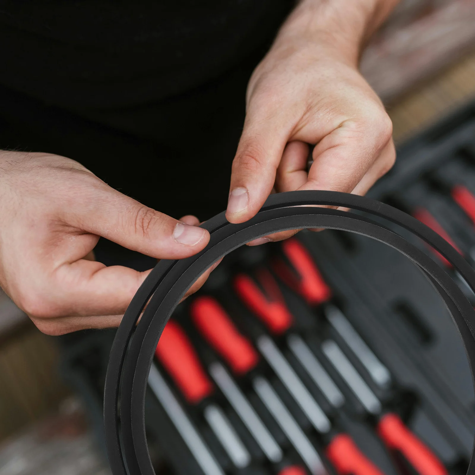 

Lawn Mower Deck Belt Heavy Duty Replacement Fits Multiple Models Easy Installation Durable Mower Parts Drive Belt