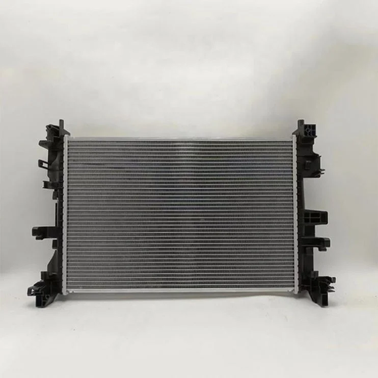 قطع غيار السيارات محرك تبريد المبرد OEM 68273401AA مشعاع السيارة لسيارة جيب كومباس 2017 2018 2019 2020 2021 2022 2023