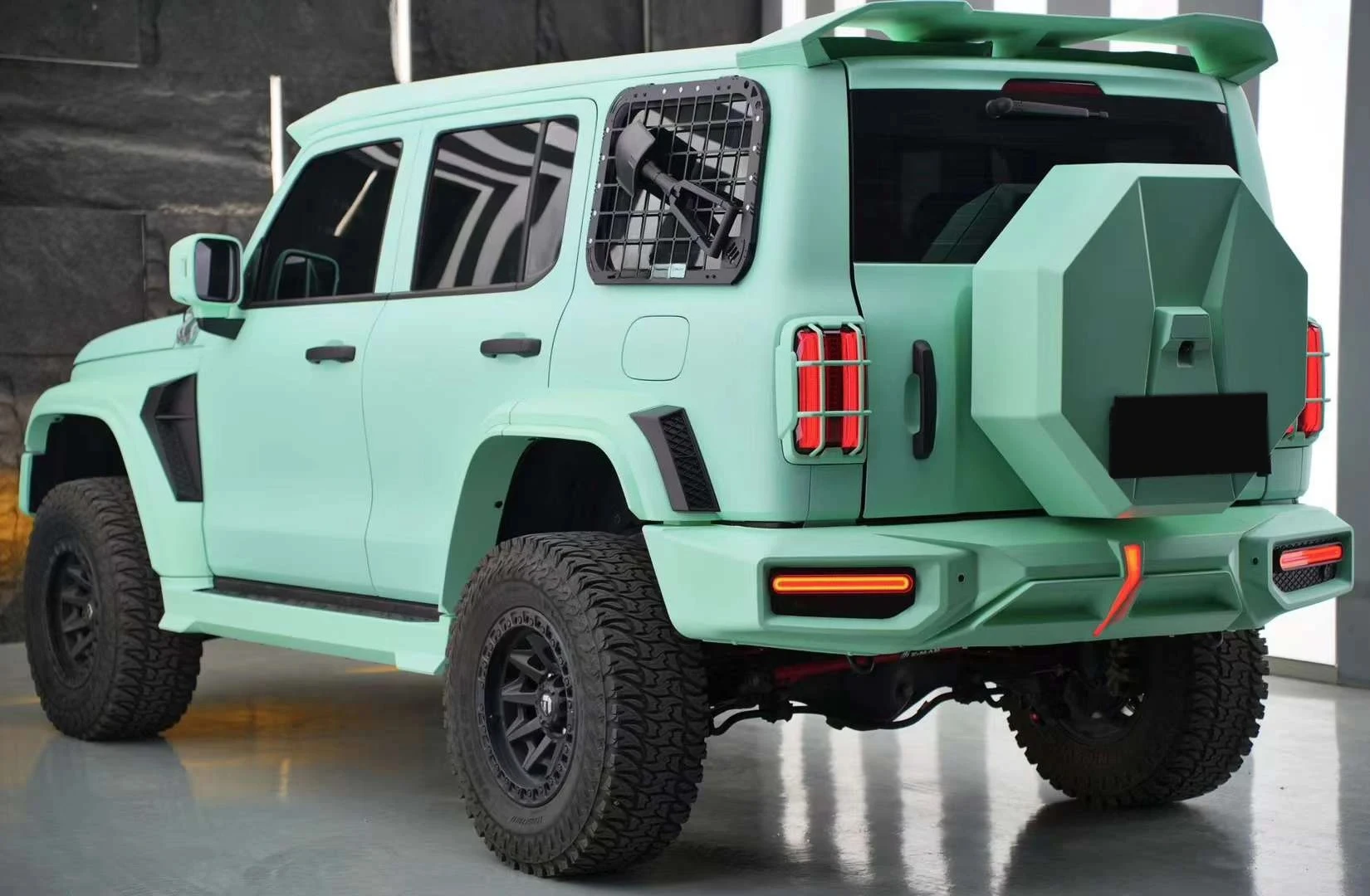 New Arrival PP Body Kits For Tank 300 Mars Style Body Kit Car Bumpers