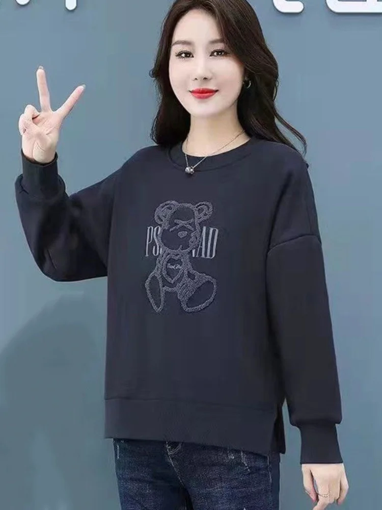 Elegant Embroidered round Neck Sweatshirt Women's Midlife Fashionable Black Design Spring Autumn Winter Ladies Top