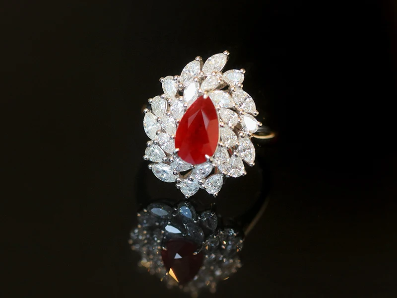 LUOWEND 100% 18K White Gold Rings Women Luxury Elegant Design Shiny Diamond Natural Ruby Ring for Women High Party Jewelry