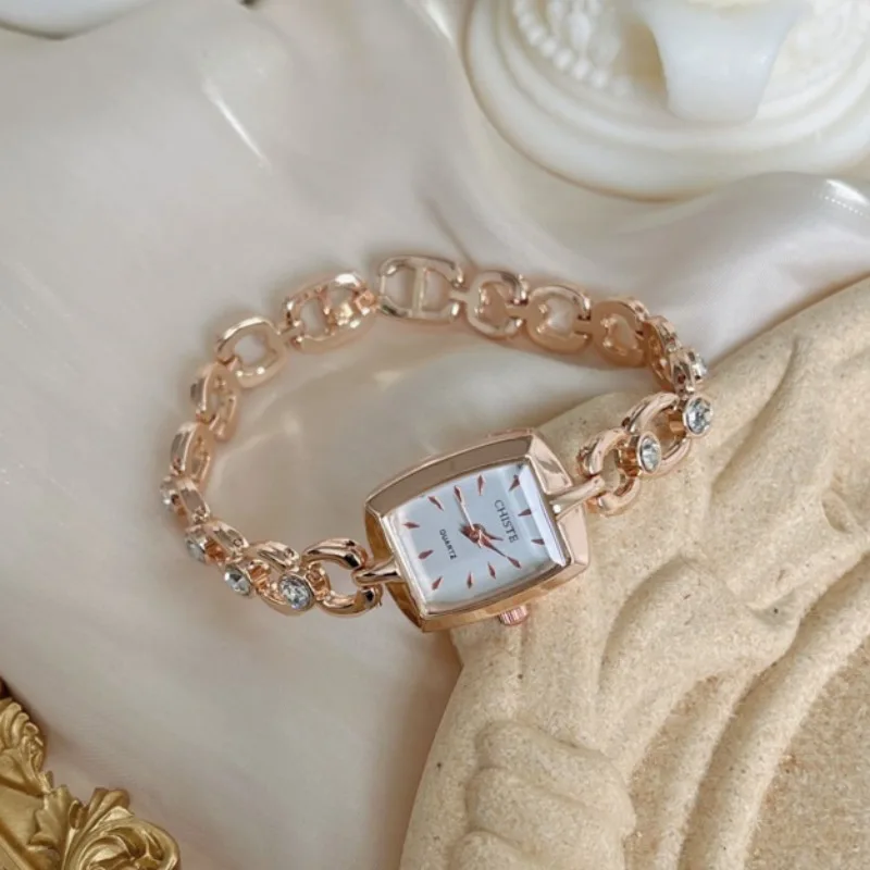 Fashion Women Quartz Watches Rhinestone Studded Bracelet Watch Square Dial Luxury Ladies Watch Gift Dropshipping Clock Relojes