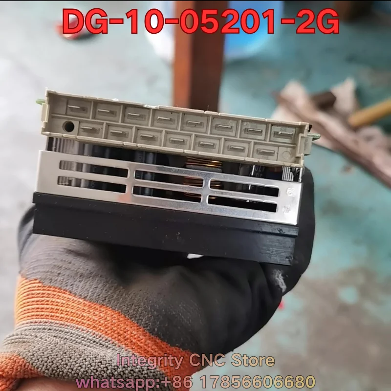 Second-hand    DG-10-05201-2G PLC module function test is normal