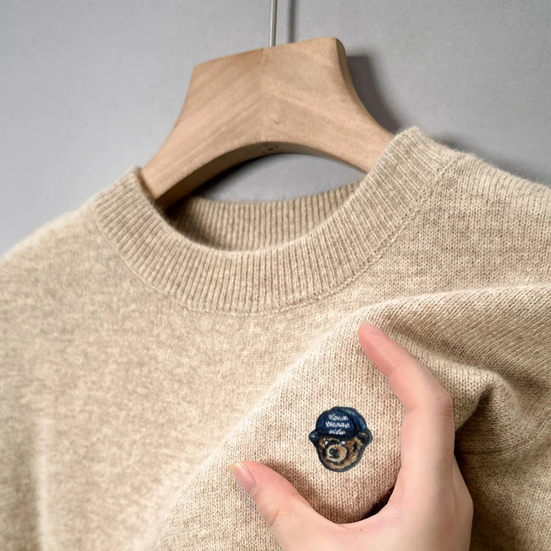 

Роскошный бренд, Лидер продаж, мужской трикотаж с круглым вырезом, Новое поступление зимы, однотонный, изысканный принт, теплая, мягкая, универсальная, мужская одежда для поездок на работу