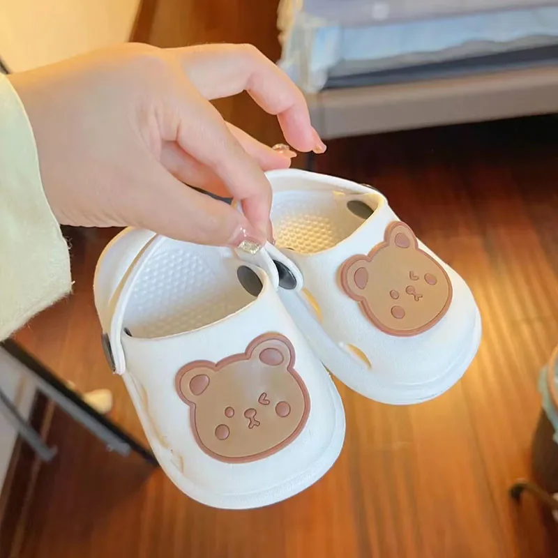 Summer Cute Bear One-Year-Old Hole Soft Bottom Non-Slip Home Bathroom Outer Sandals