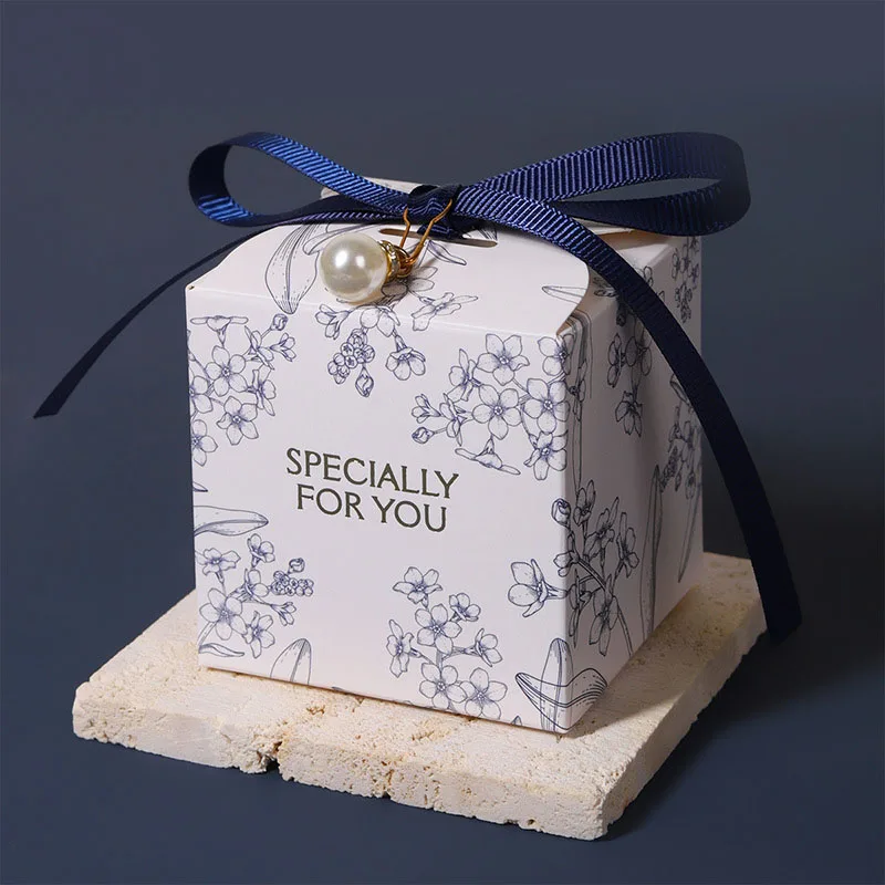 1Pcs New Wedding Candy Box Creative Western Style Sugar Box Wedding Gift Box Birthday Party Cookie Chocolate Packaging Box