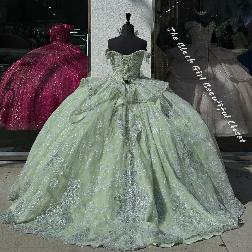 Sparkling Pale Green Princess Party Dresses Dreamy Appliqued Sequins Fringe 15 Quinceanera Dresses Tiered Prom Poncho