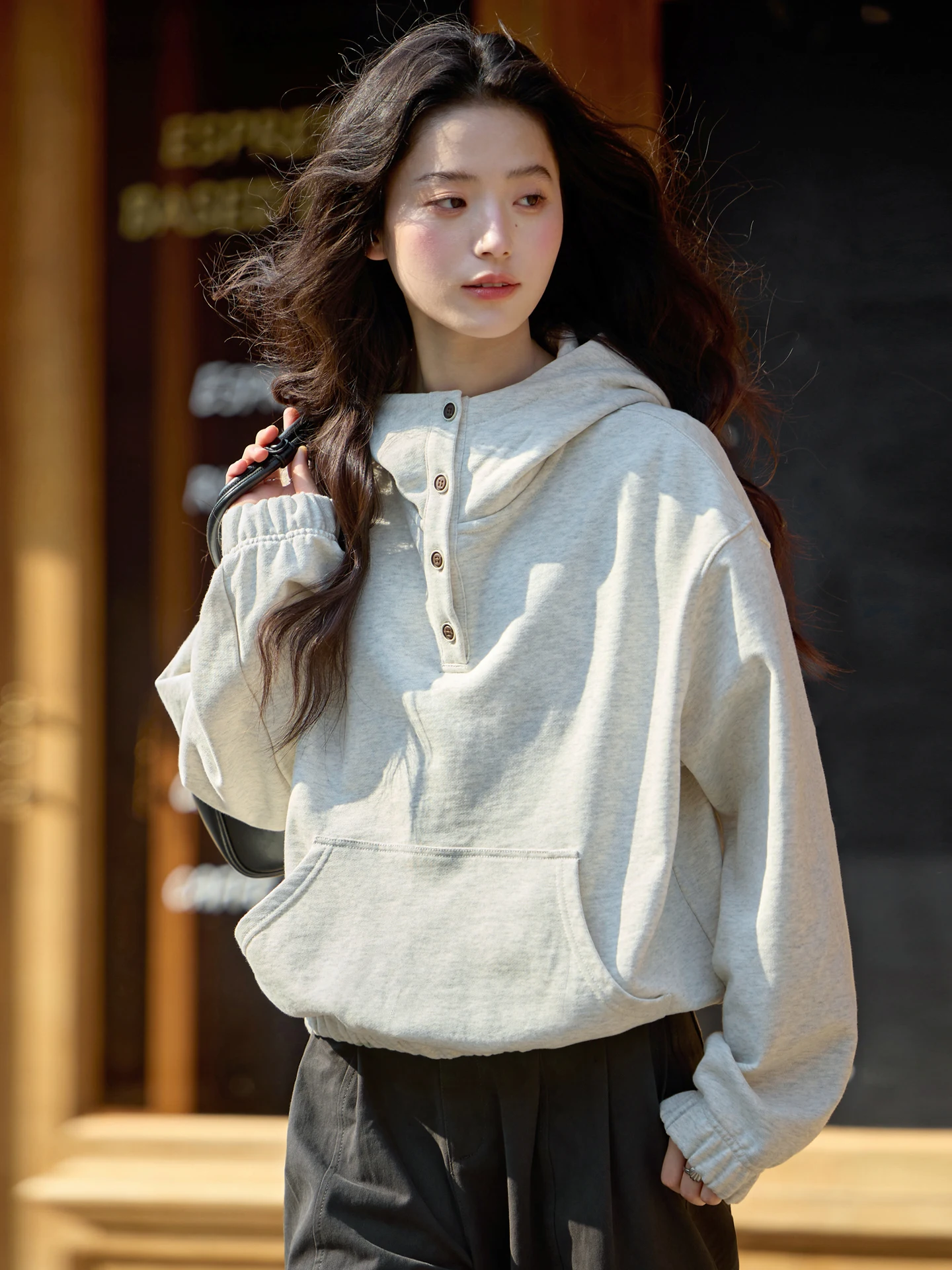 

Женская толстовка с капюшоном, высоким воротником и открытой передней частью, с принтом, повседневная, весенняя верхняя одежда, удобная, хлопковая, с длинными рукавами