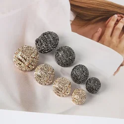 50Pcs Stylish Metal Cutout Buttons for Coat and Suit Decoration Mesh Design and Hand Sewing Thread Sewing Accessories Wholesale