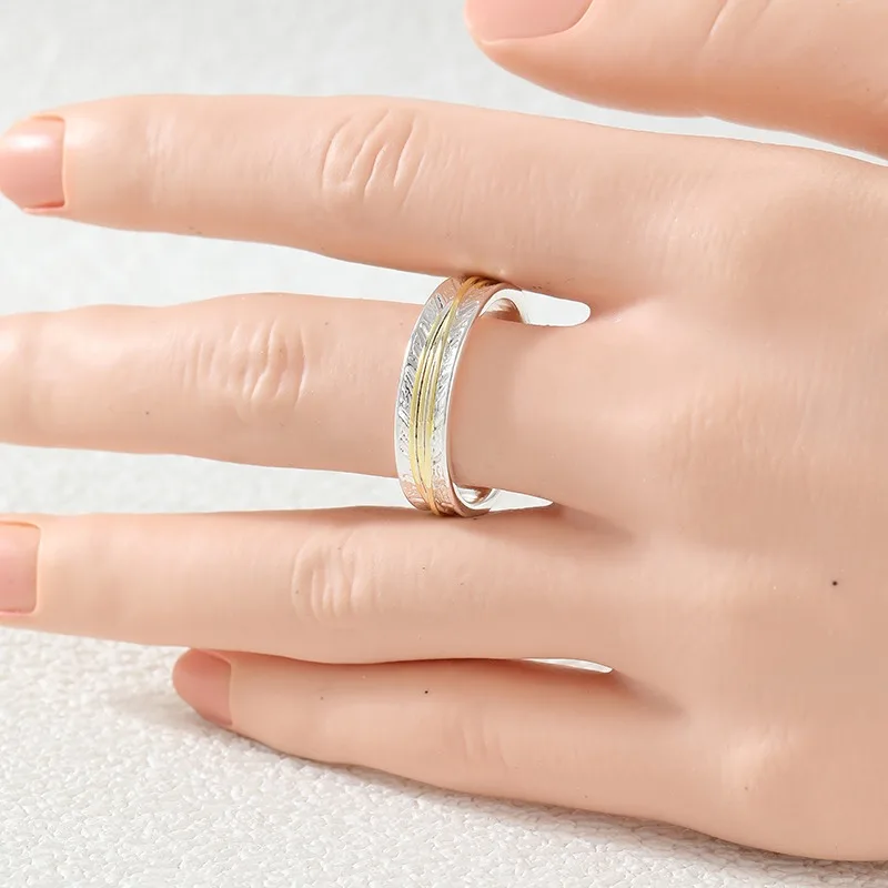 Vintage Hand Carved Wide Women's Ring Two Color Metal Geometry Daily Wear Party Jewelry Anniversary Gift