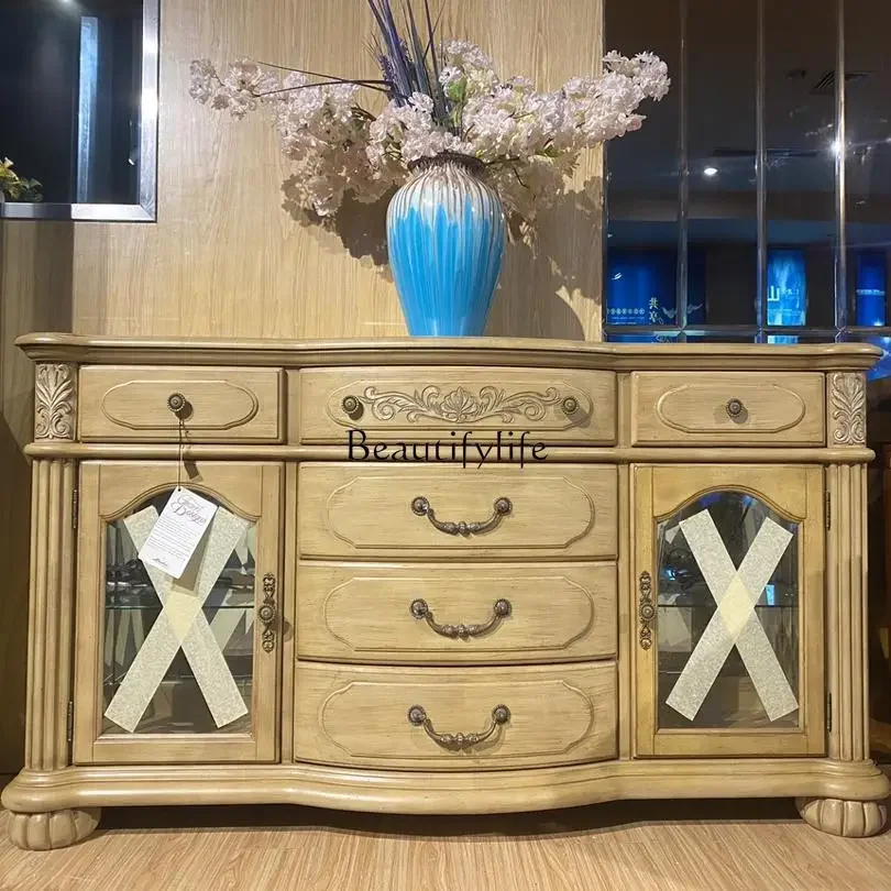 

ls 18American-style sideboard imported from red alder wood with a solid and robust design