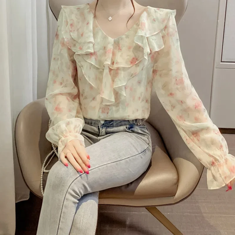 Blus Wanita Korea, blus atasan sifon lengan panjang unik manis longgar mode ruffle sambungan leher V baru musim semi musim gugur