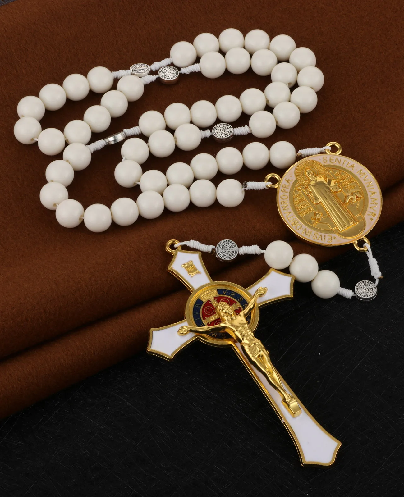 6 Farben 33 Gebetsperlen Kette Rosenkranz Orthodoxer Rosenkranz Halskette Großer Exorzismus Kruzifix Kreuz Anhänger St. Benedikt Medaille Schmuck – Detail 4