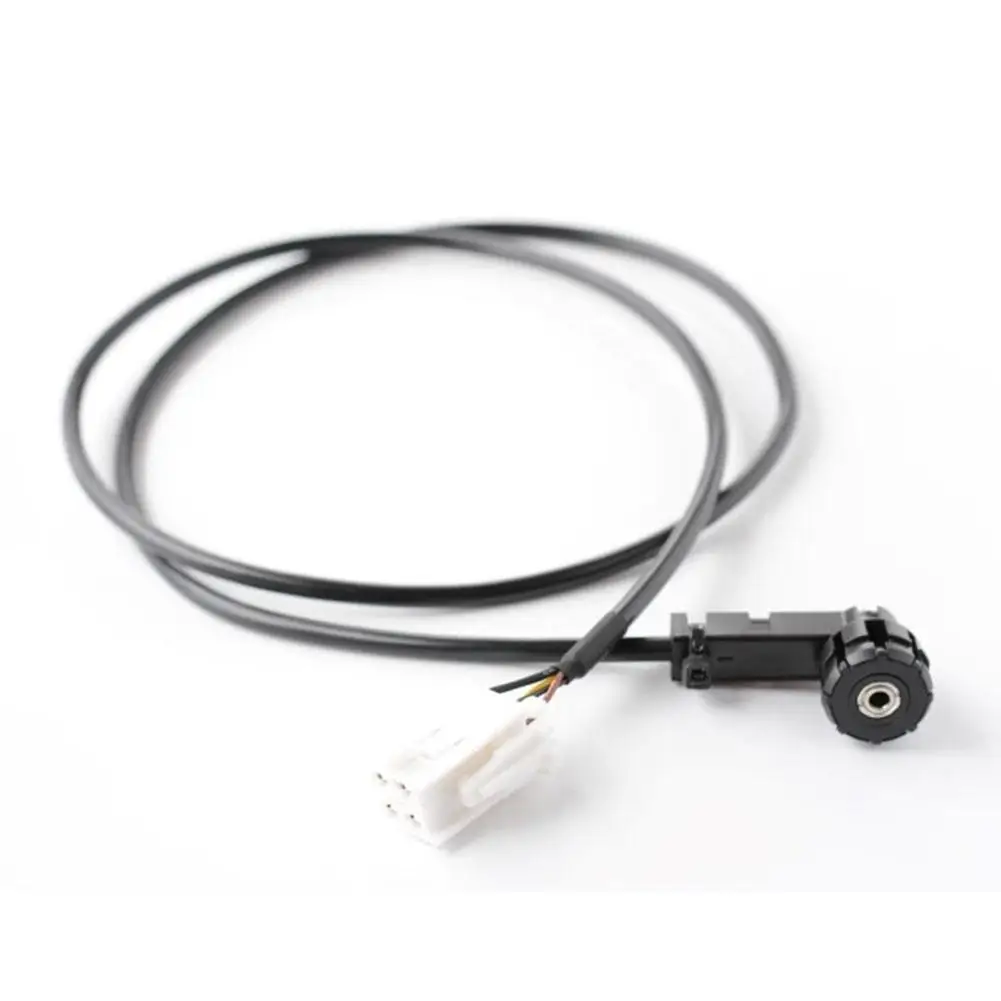 4pin AUX Auxiliary Cable For Mercedes C-Class W203 CLK W209 2000-2007 Auxiliary Cable Automotive Interior Accessories