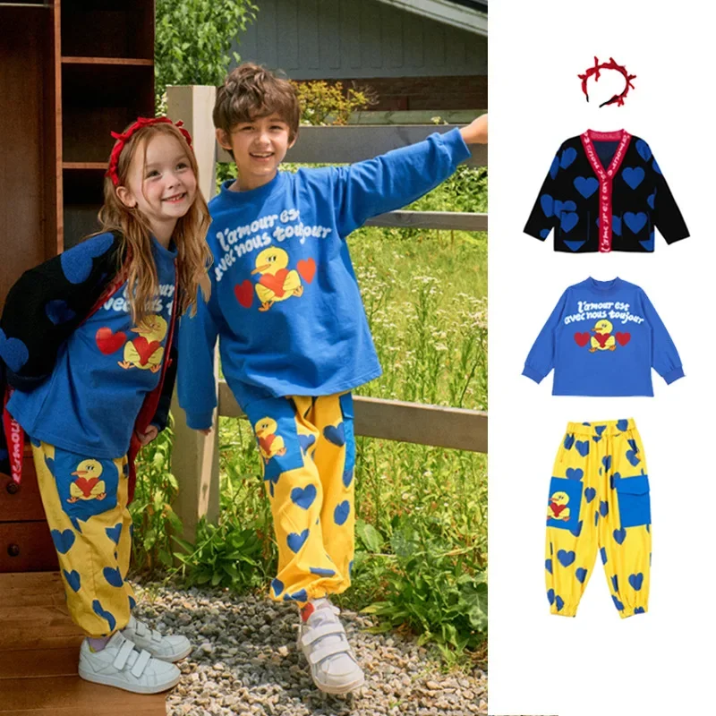 Ragazzi Maglione 2024 Autunno Cartoon Love Maglieria per bambini Giacca in cotone Moda Felpa Pantaloni casual Vestito Abbigliamento per bambini