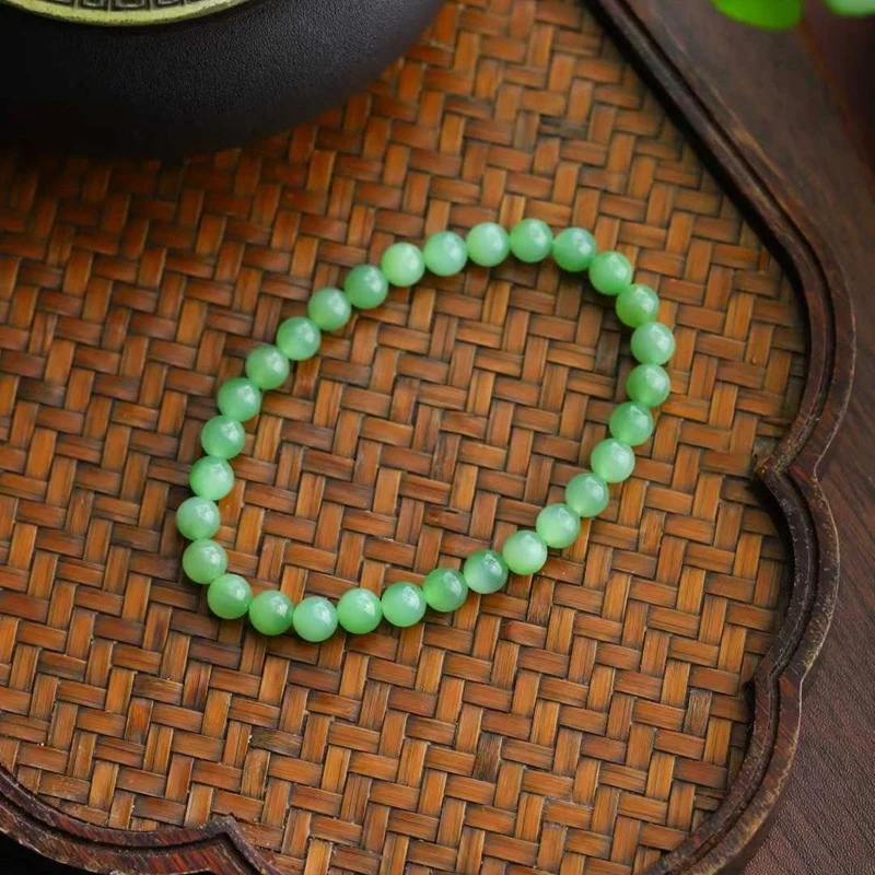 

Natural Hotan Jade Russian Material Old Fruit Green Round Bead Jadeite Bracelet