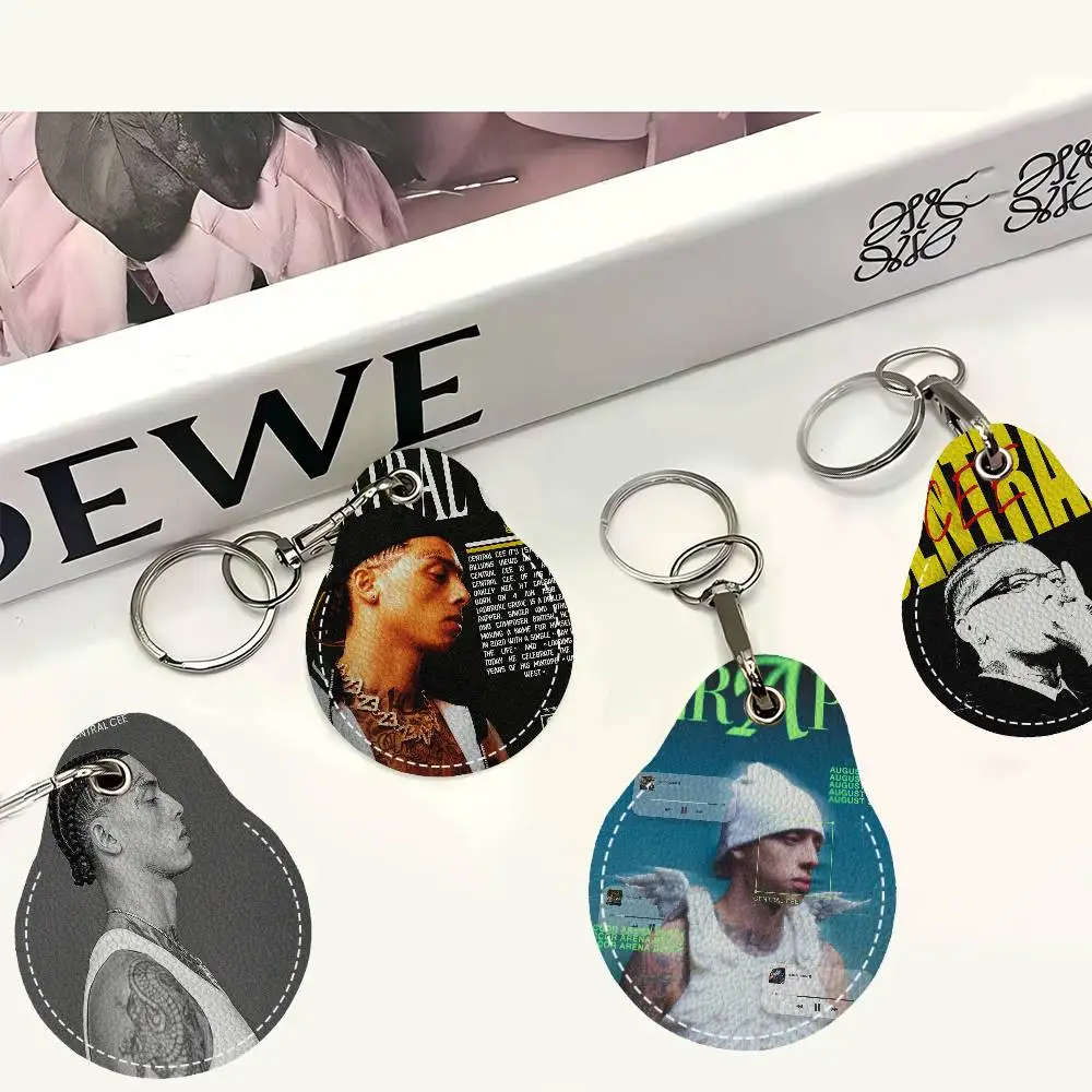 حامل بطاقة الوصول الجلدي من Singer Central Cee، سلسلة مفاتيح قطرة الماء، غطاء حماية لبطاقة الحافلة