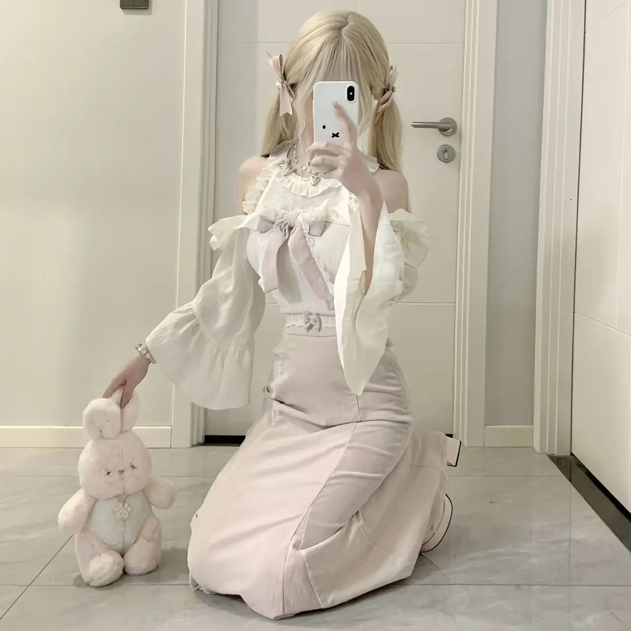 بلوزة نسائية بقصة ضيقة مع فيونكة مكشكشة كورية Y2K أنيقة يابانية على طراز لوليتا الحلو مع تنورة ميدي للحفلات الوردية