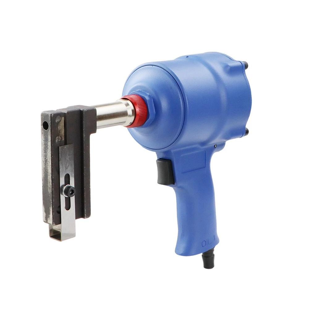 Hole punching machine for pneumatic metal character punching