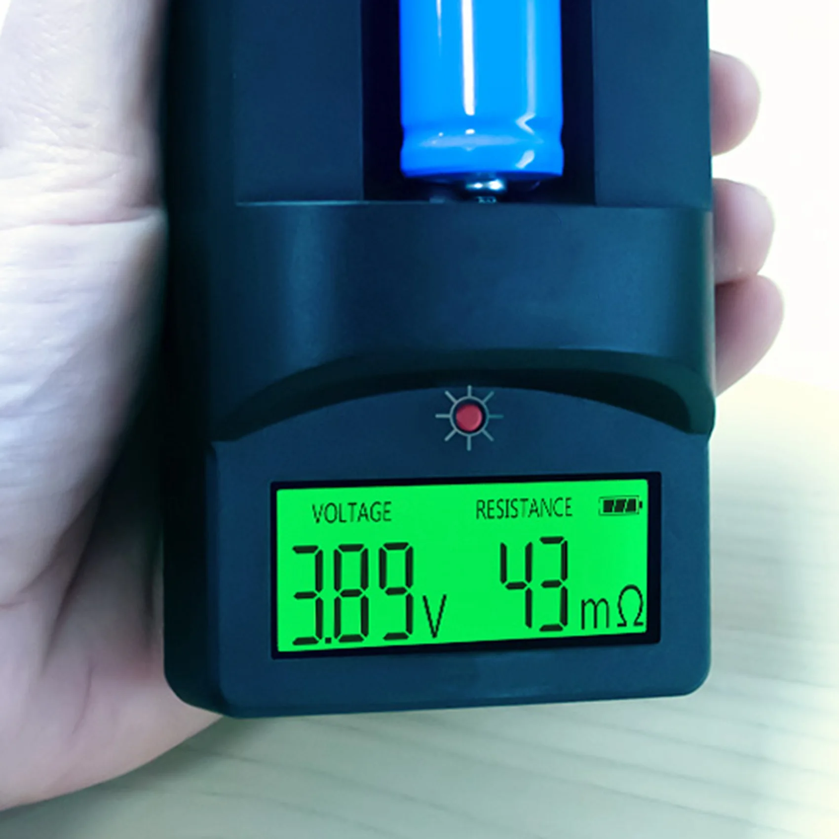 Imagem -06 - Display Digital Bateria Tensão Resistência Interna Tester Bateria de Lítio Universal Detecção aa 0-999mo 18650